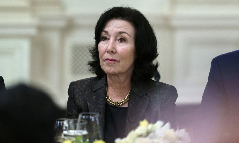 Safra Catz