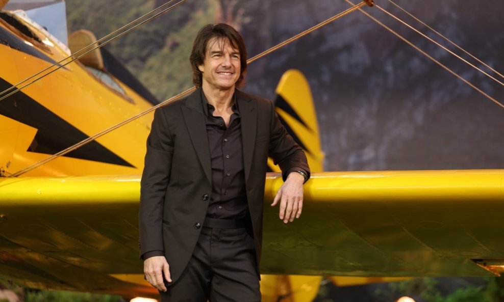 Tom Cruise