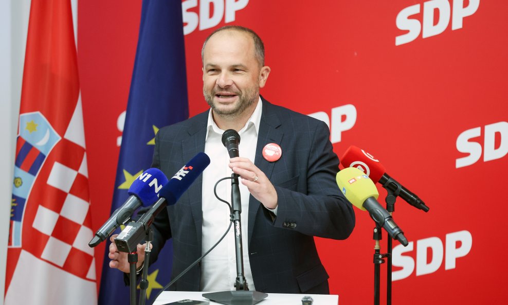 Siniša Hajdaš Dončić