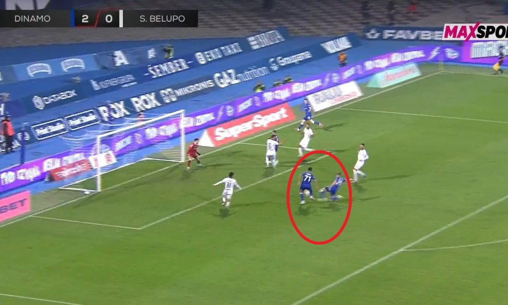 Bakrar zabija za 3:0
