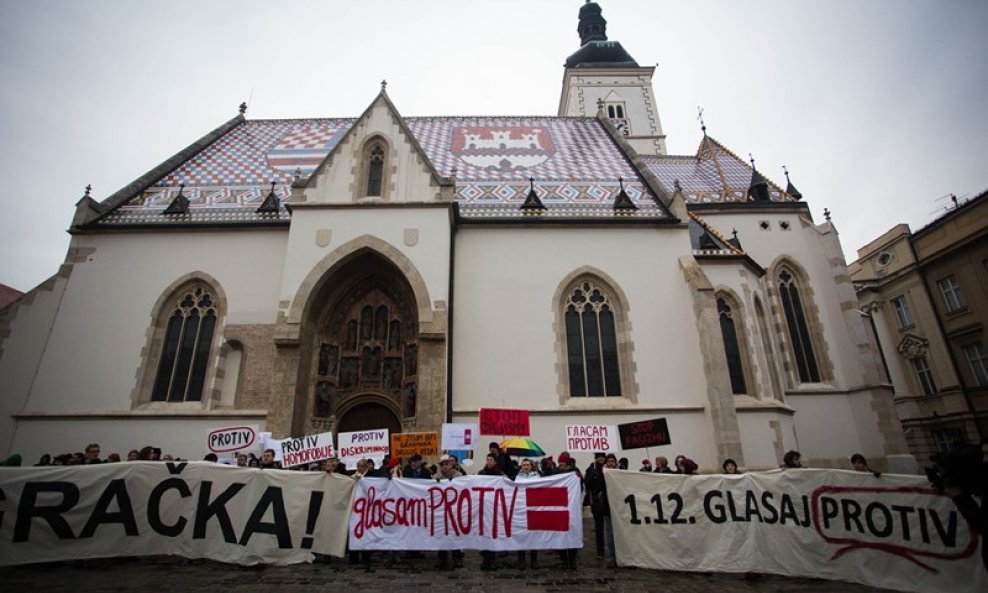 Marš Glasam protiv u organizaciji udruga Kontra, Rišpet i Ženska mreža Hrvatske (43)