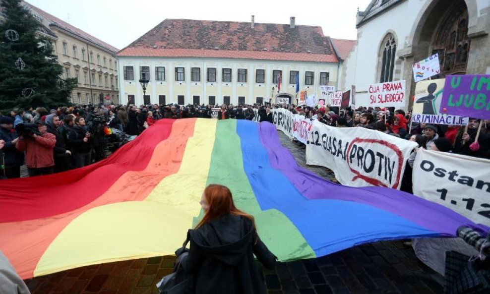 Marš Glasam protiv u organizaciji udruga Kontra, Rišpet i Ženska mreža Hrvatske (56)