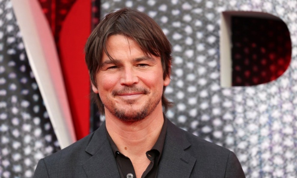 Josh Hartnett
