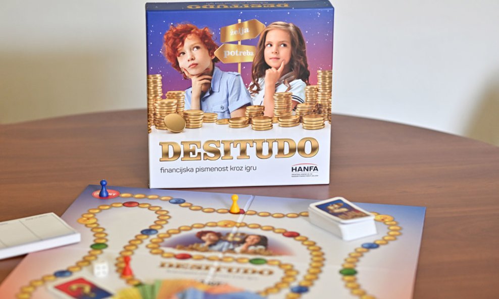 Društvena igra Desitudi
