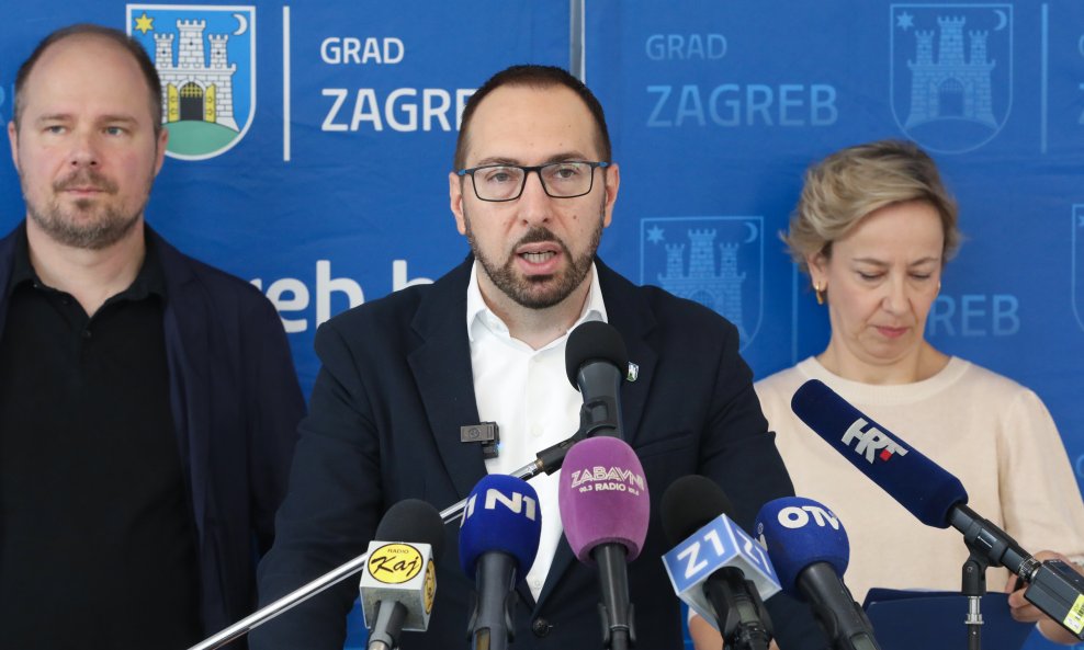 Luka Korlaet, Tomislav Tomašević i Danijela Dolenec