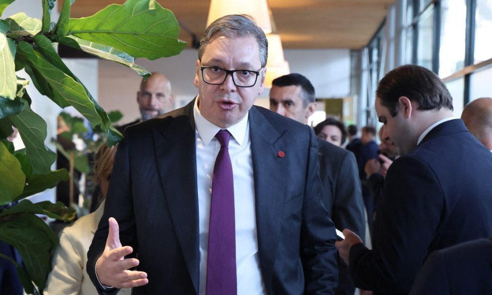 Aleksandar Vučić podsjetio je da je u svibnju u Moskvi razgovarao s ruskim predsjednikom Vladimirom Putinom
