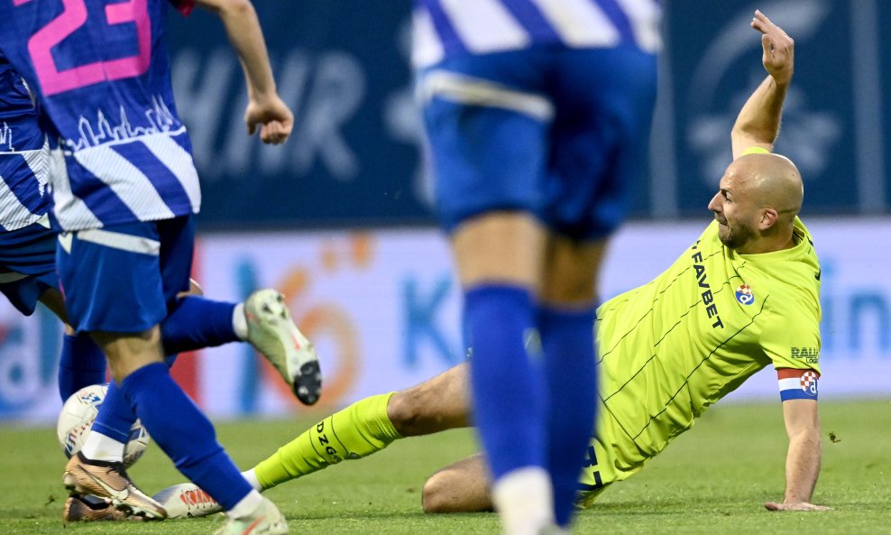 Lokomotiva  Dinamo
