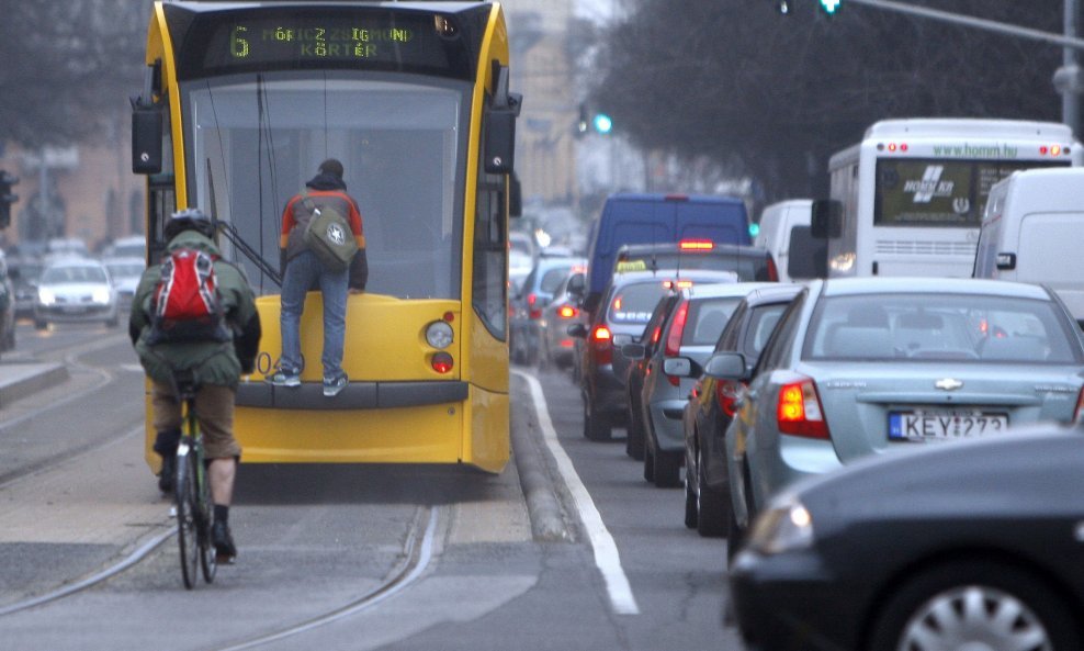 Tramvaj Mađarska švercanje