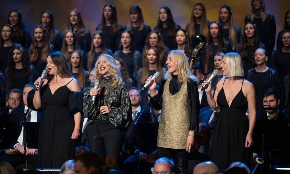 Marija Husar Rimac, Ivana Husar Mlinac, Martina Štritof, Maja Vučić
