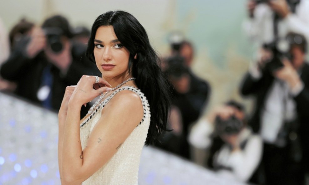 Dua Lipa