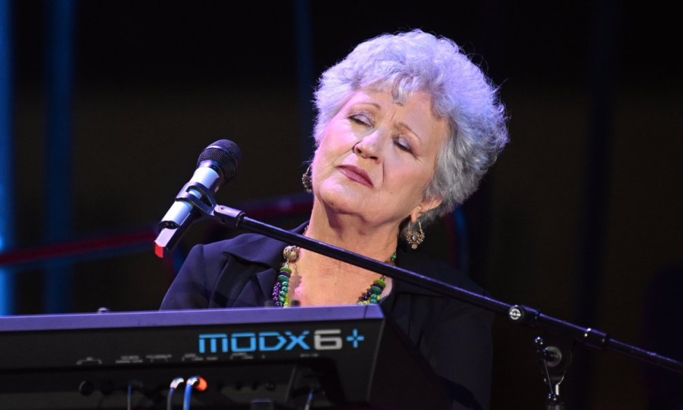 Meri Cetinić