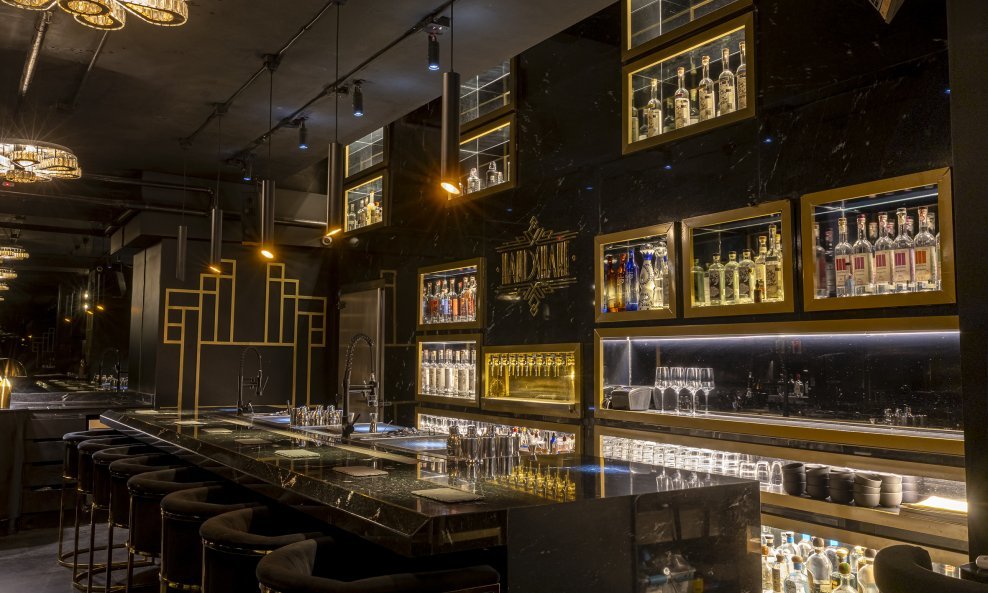 HANDSHAKE SPEAKEASY