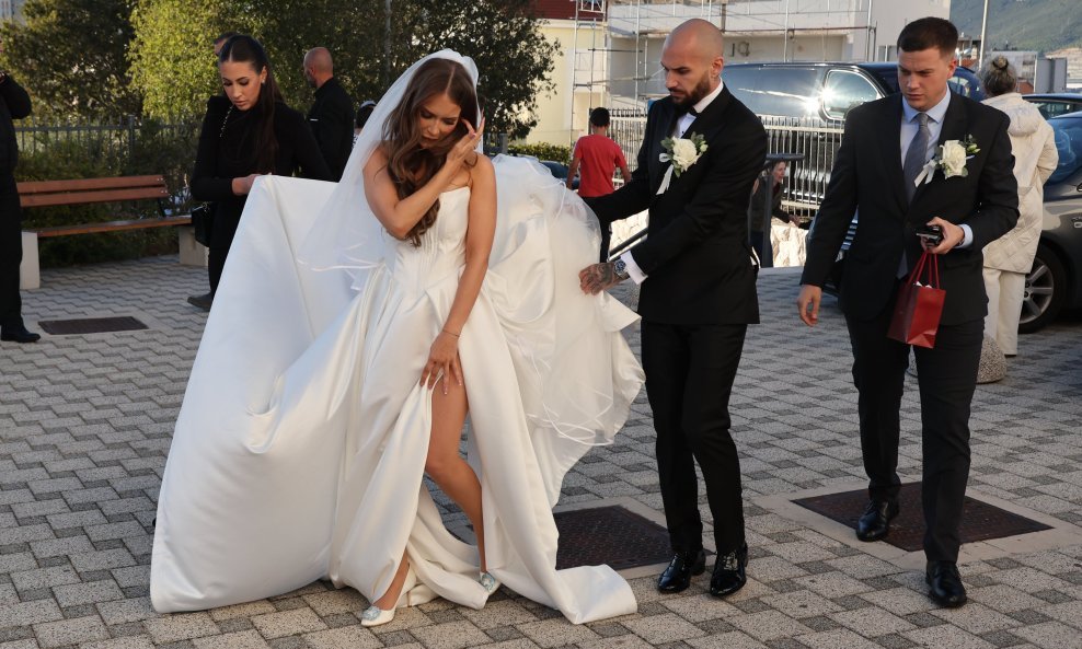 Ivona Glavaš za vjenčanje je odabrala posebnu vjenčanicu