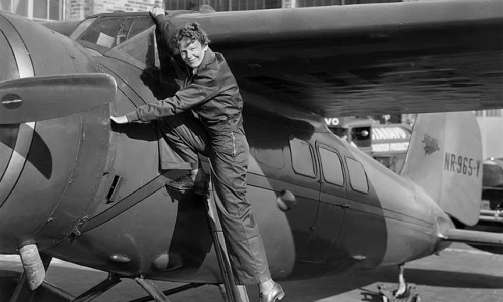 Trump je naredio deklasificianje svih dokumenata vezanih uz Ameliju Earhart