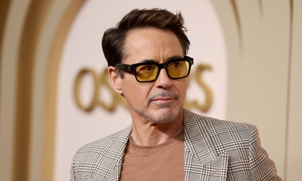 Robert Downey Jr.