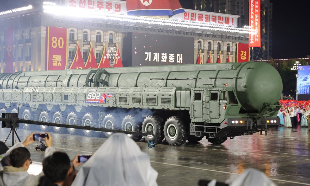 Sjeverna Koreja prijeti novim oružjem