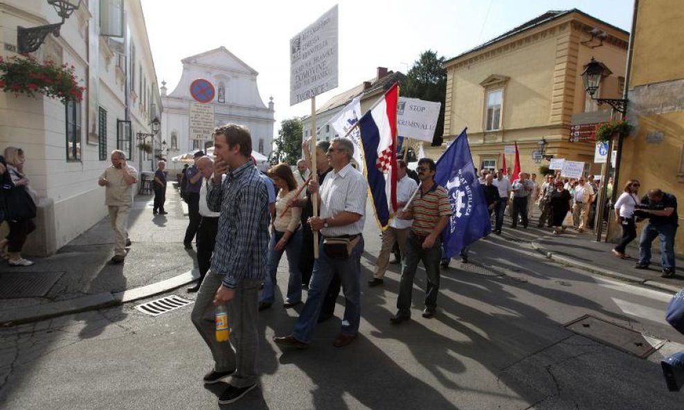 Prosvjed radnika tvrtke RIZ Odašiljači