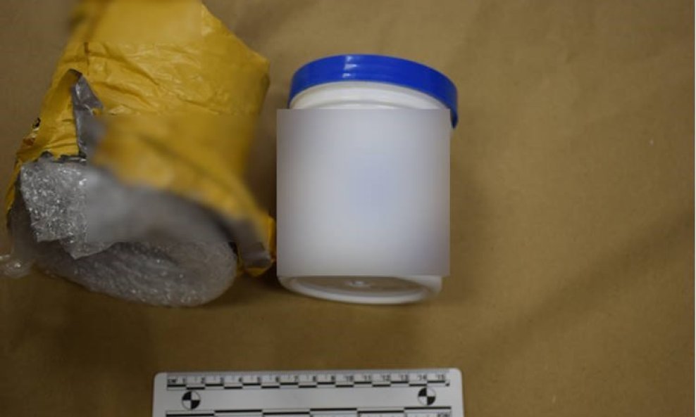Droga je nađena u plastičnoj kutijici