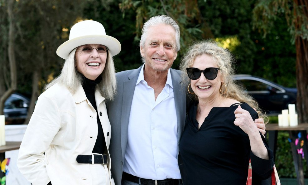Diane Keaton, Michael Douglas i Carol Kane
