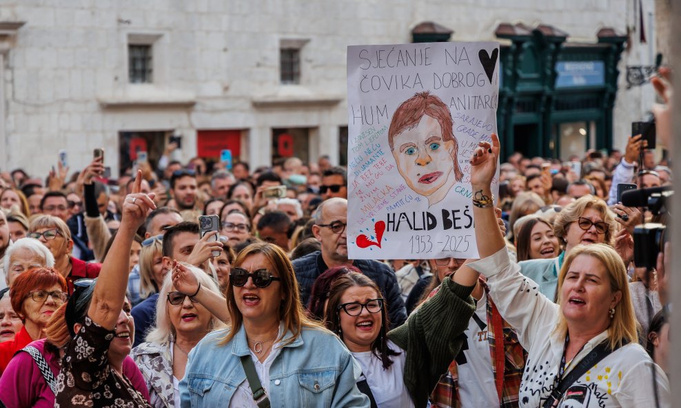 Plakat za Halida u Splitu