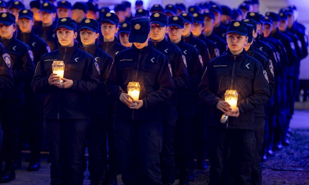 In memoriam na 97 policajaca poginulih i nestalih u obrani Vukovara