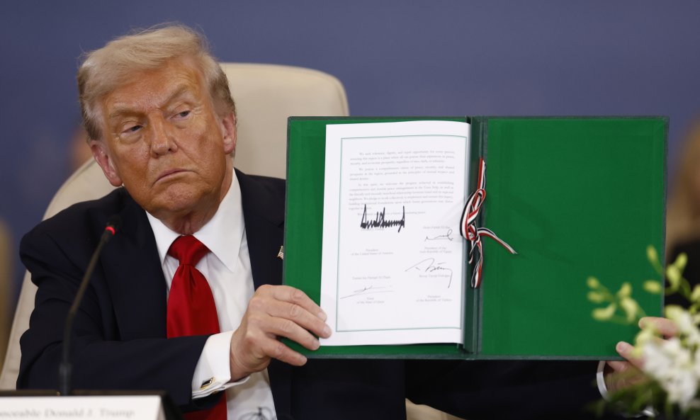Donald Trump s mirovnim sporazumom za Gazu