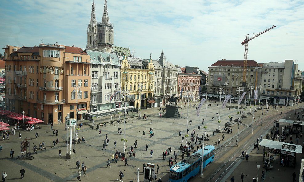 Trg Bana Josipa Jelačića
