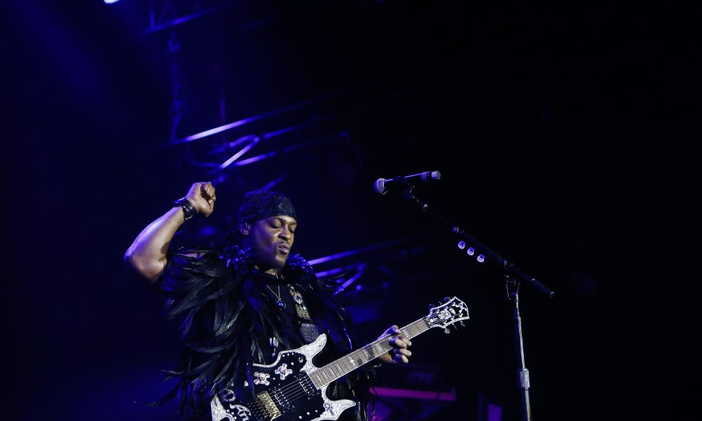 D'Angelo