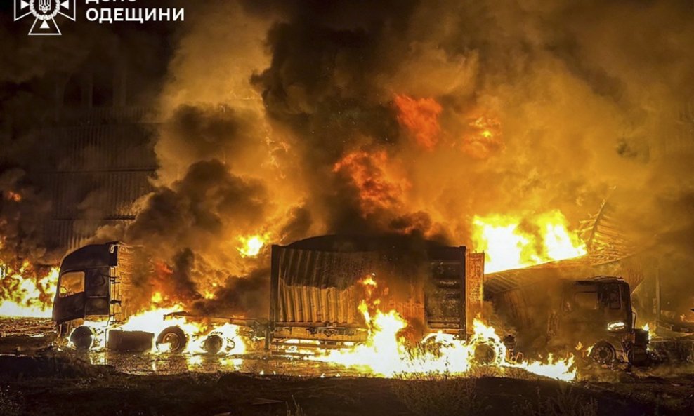 Ruski raketni napad na ciljeve u Ukrajini.