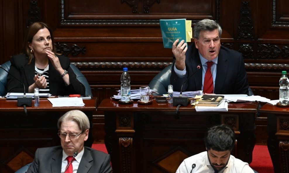 Urugvaj je jedna od nekoliko zamalja koja dopušta eutanaziju