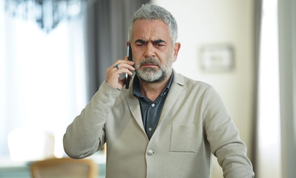 Yurdaer Okur