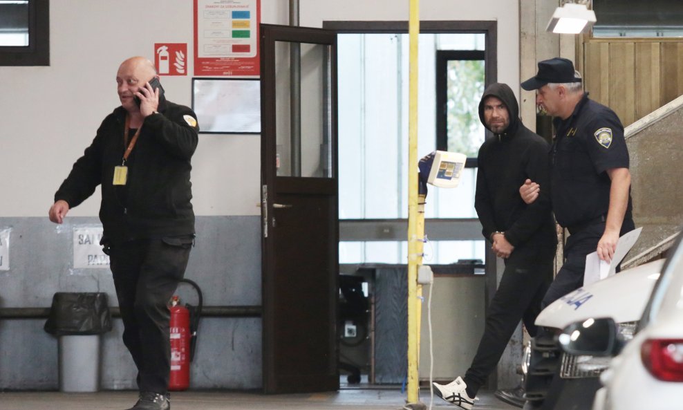 Zagreb: Uhićenja po nalogu USKOK-a zbog ilegalne internetske trgovine