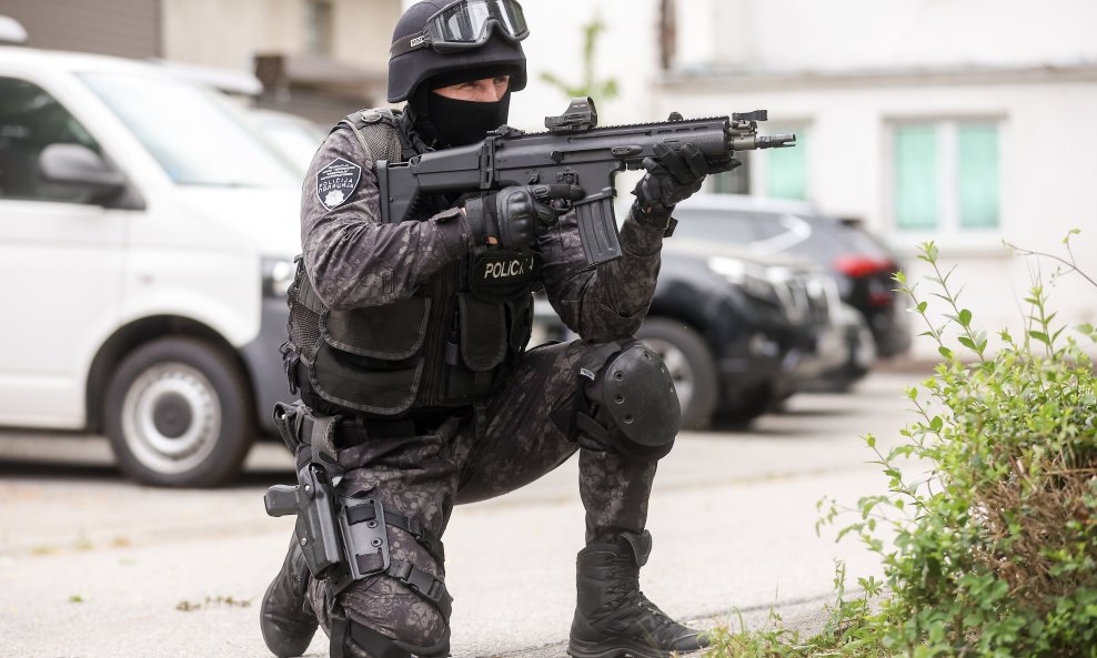 Sarajevo, specijalna policija, ilustracija