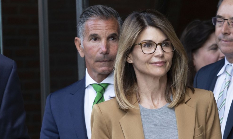 Lori Loughlin