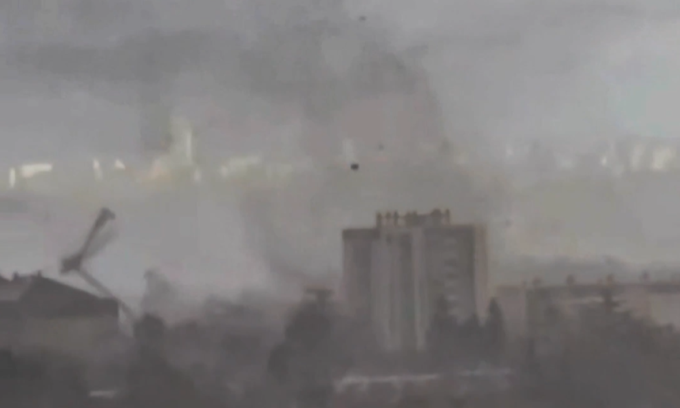 Tornado sjeverno od Pariza