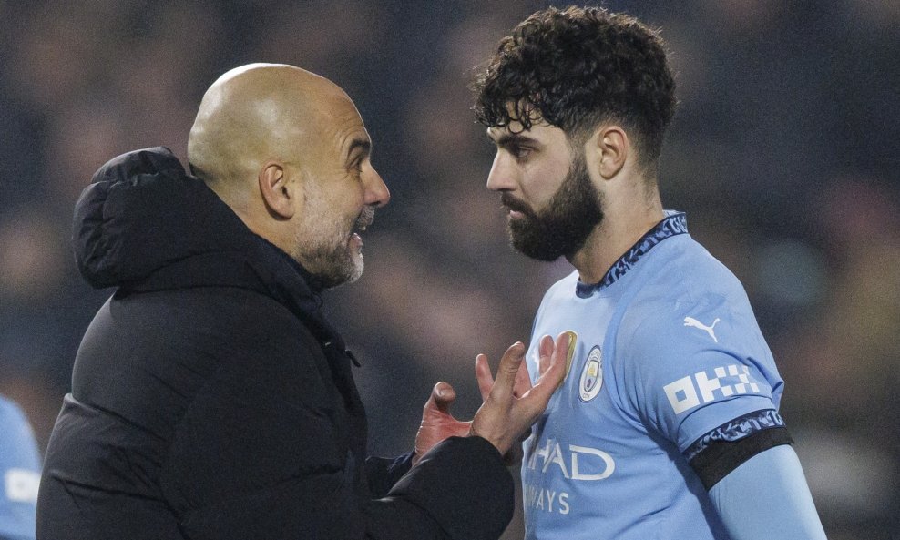 Pep Guardiola i Joško Gvardiol Manchester City