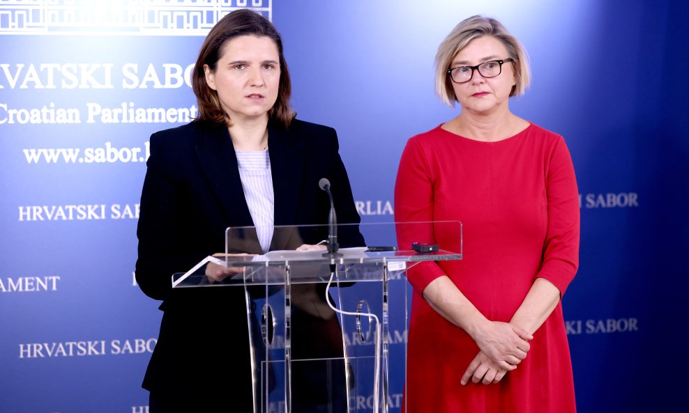 Jelena Miloš i Sandra Benčić