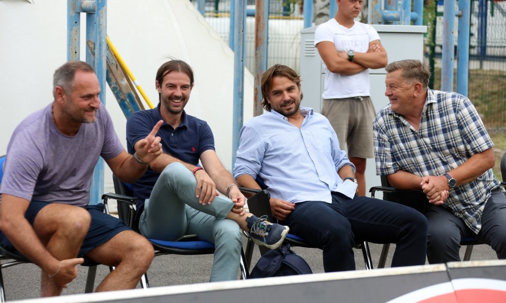 Slijeva: Josip Šimunić, Mihael Mikić, Niko Kranjčar i Stjepan Deverić