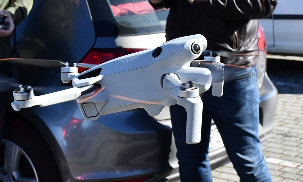 Požega: Policija provodi pojačani nadzor prometa uz uporabu dronova