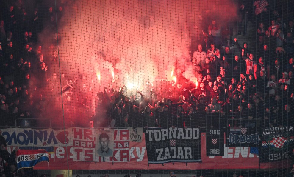 Hrvatski navijači u Pragu