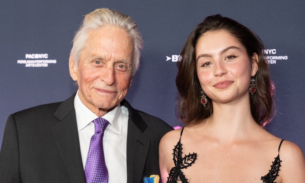 Michael Douglas i Carys Douglas