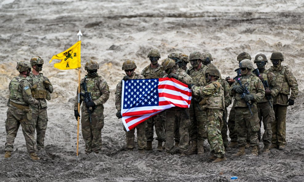 Američki vojnici u Rumunjskoj/ilustracija