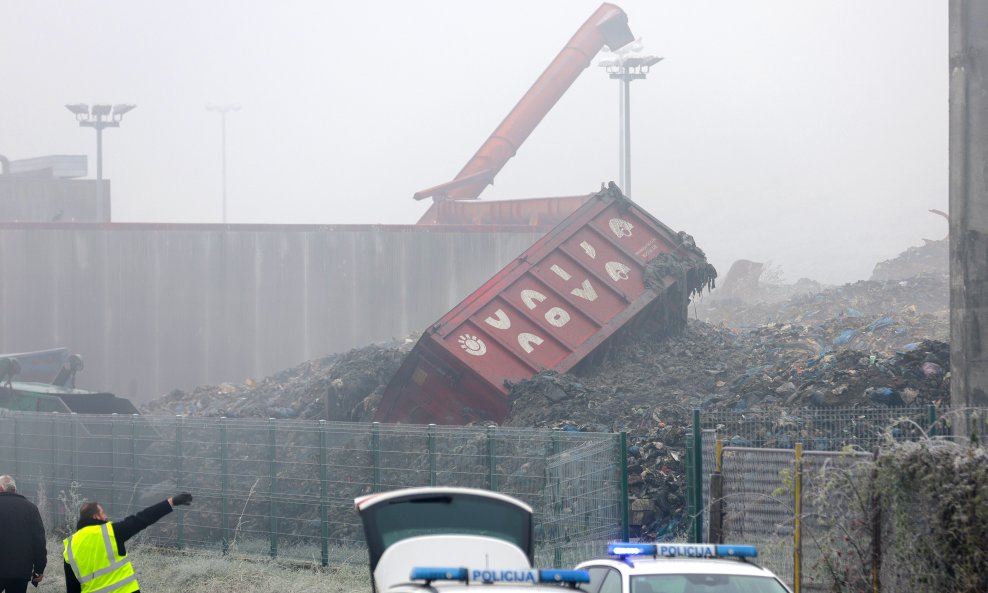 Odron na Jakuševcu u kojem su ozlijeđena tri radnika Čistoće