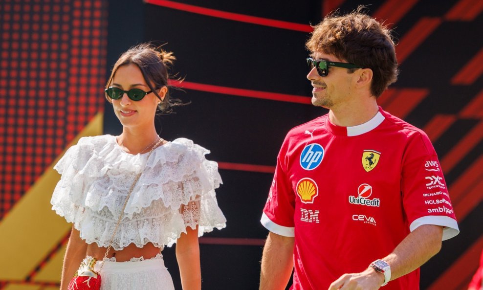 Charles Leclerc i Alexandra Saint Mleux