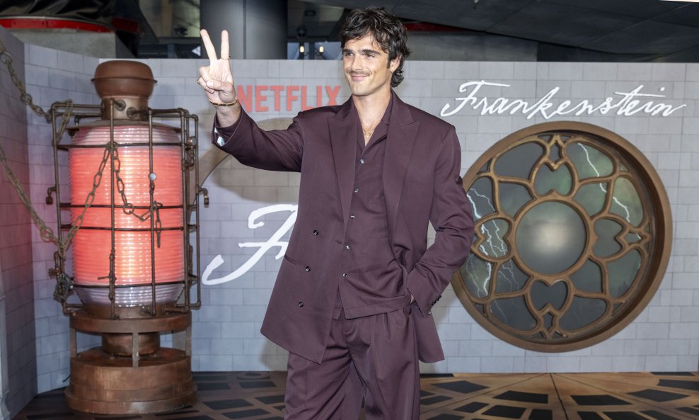 Jacob Elordi na premijeri 'Frankensteina'