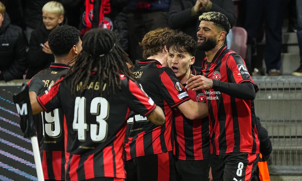 Nogometaši Midtjyllanda slave