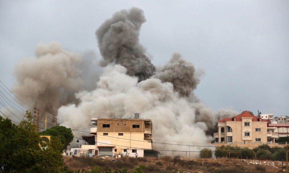 Izrael je izveo zračne napade