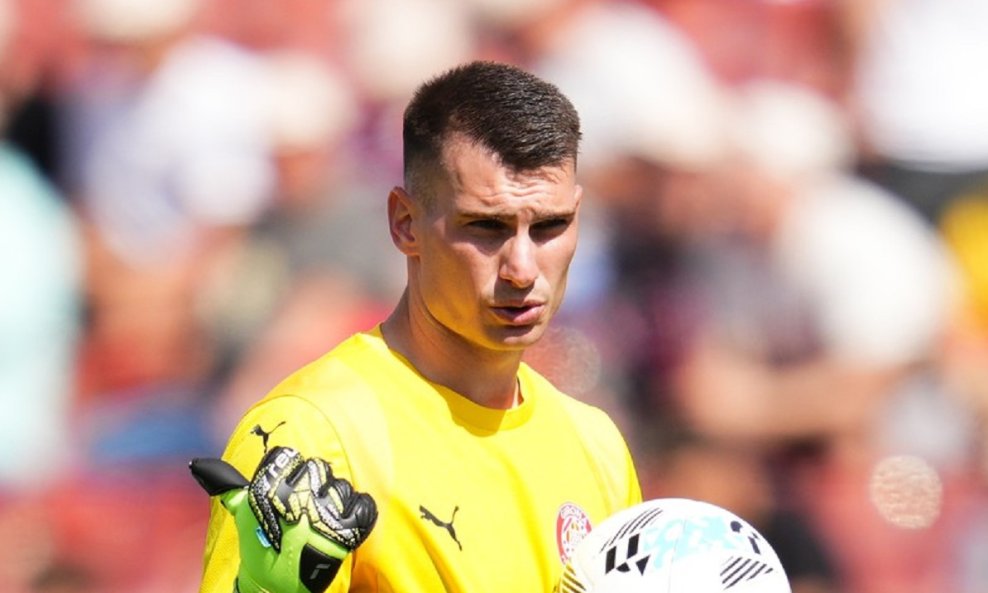 Dominik Livaković FC Girona