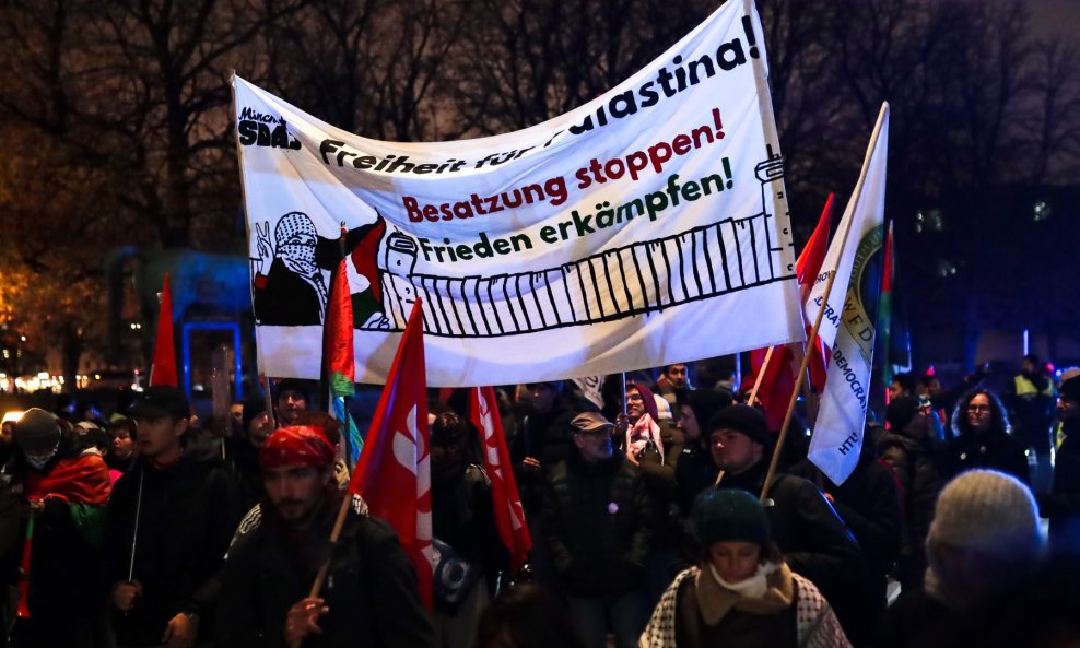 Propalestinski aktivisti provalili u zgradu fakulteta u Münchenu