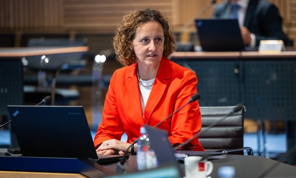 Nina Obuljen Koržinek